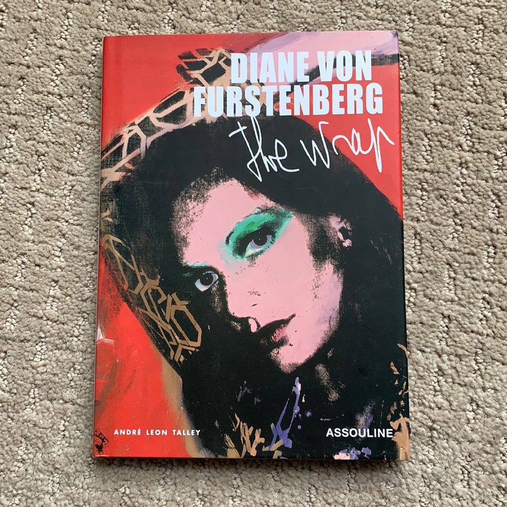 Brand New Diane Von Furstenberg The Wrap Book
